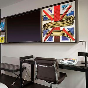 Art Room Plus King